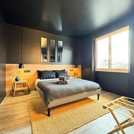 Apartment Library, 6 Personnes A