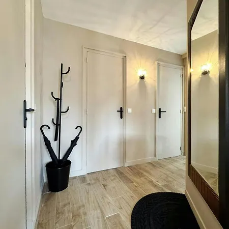 Apartment Library, 6 Personnes A *