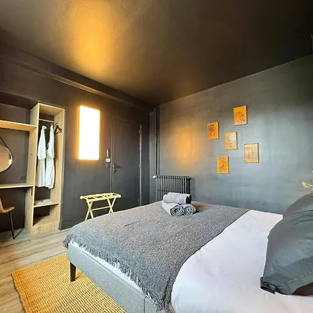 Library, 6 Personnes A Apartment *